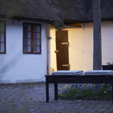 Stragarden Bed and breakfast