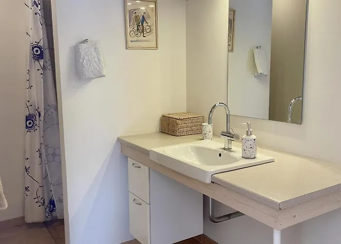 Bed & Breakfast Stragarden 2*